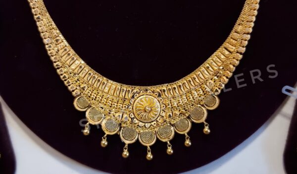 ARABIC NECKLACE